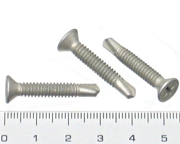 Countersunk self drilling screw fine thread galvanised 30mm